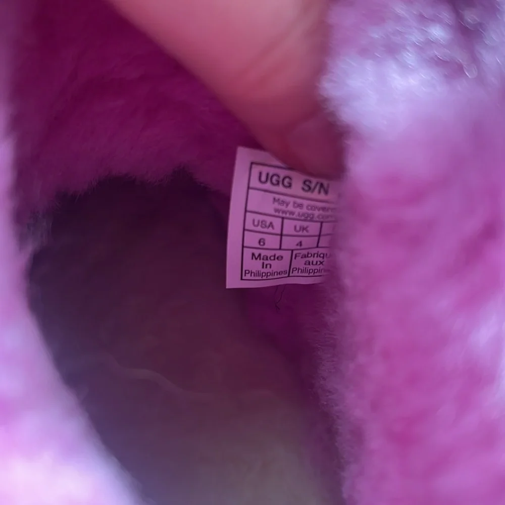 Wildflower Pink Mini Uggs - Picture 5 of 5